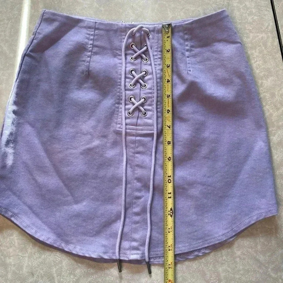 Forever 21 Lilac Purple Lace Up Skirt Size S‎ - Picture 2 of 6